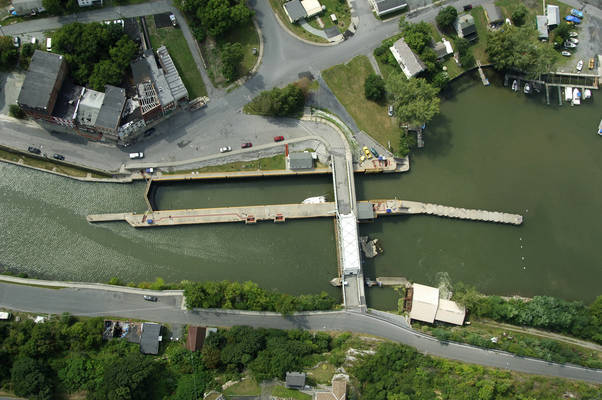 C12 Whitehall lock image