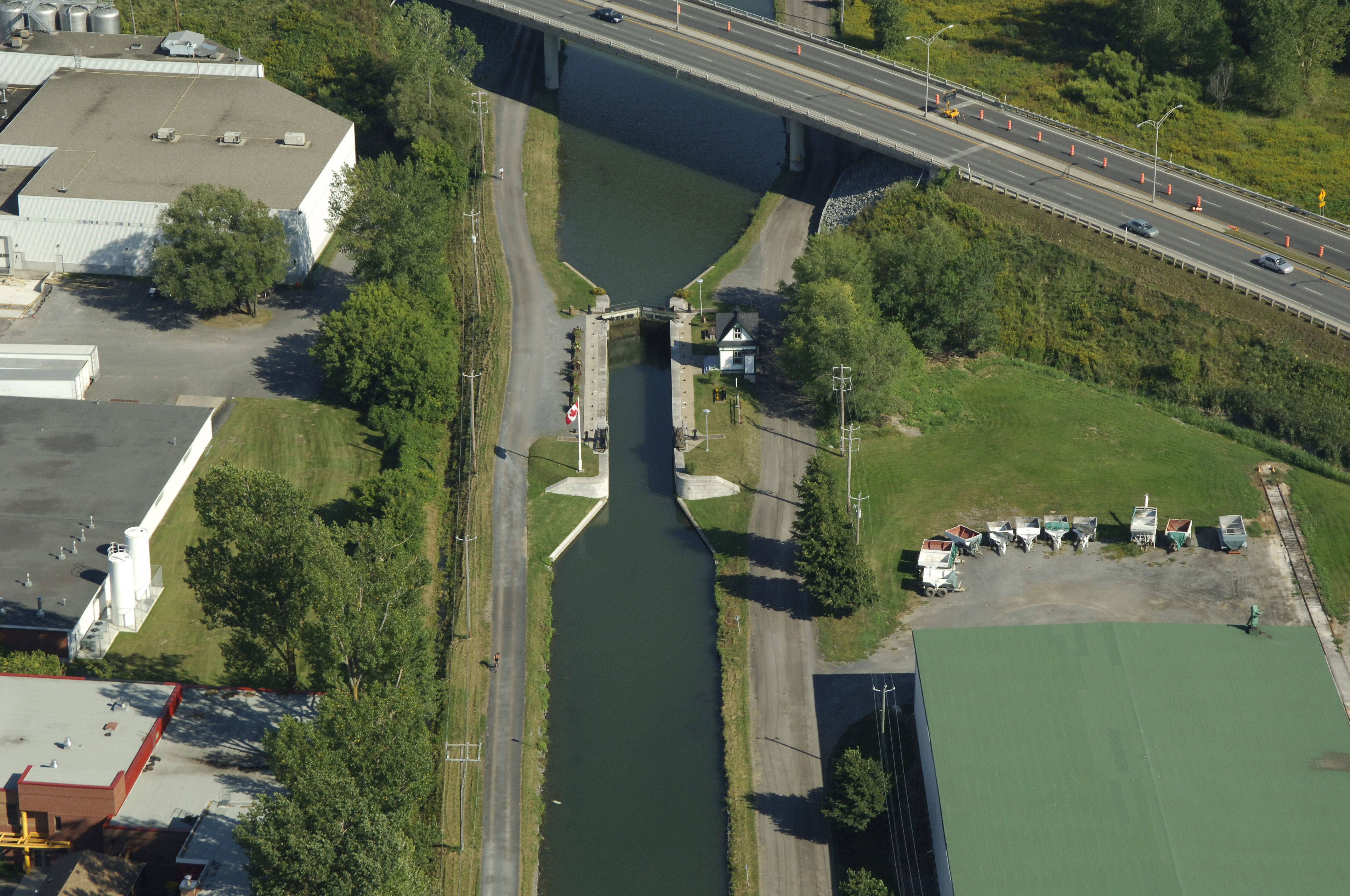 Chambly Canal Lock 7 - Carignan lock image