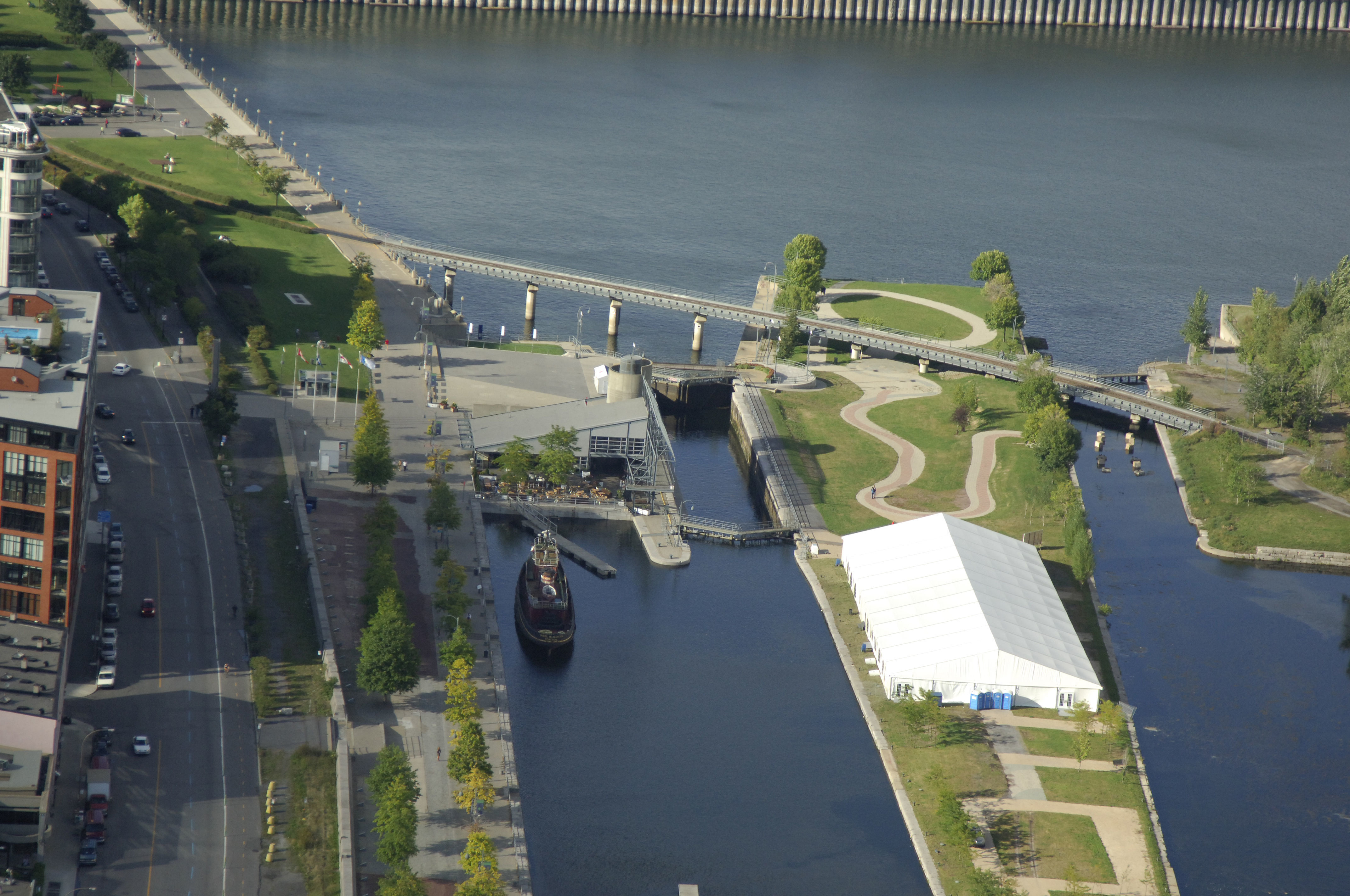 Lachine Canal Lock 5 - Lachine lock image