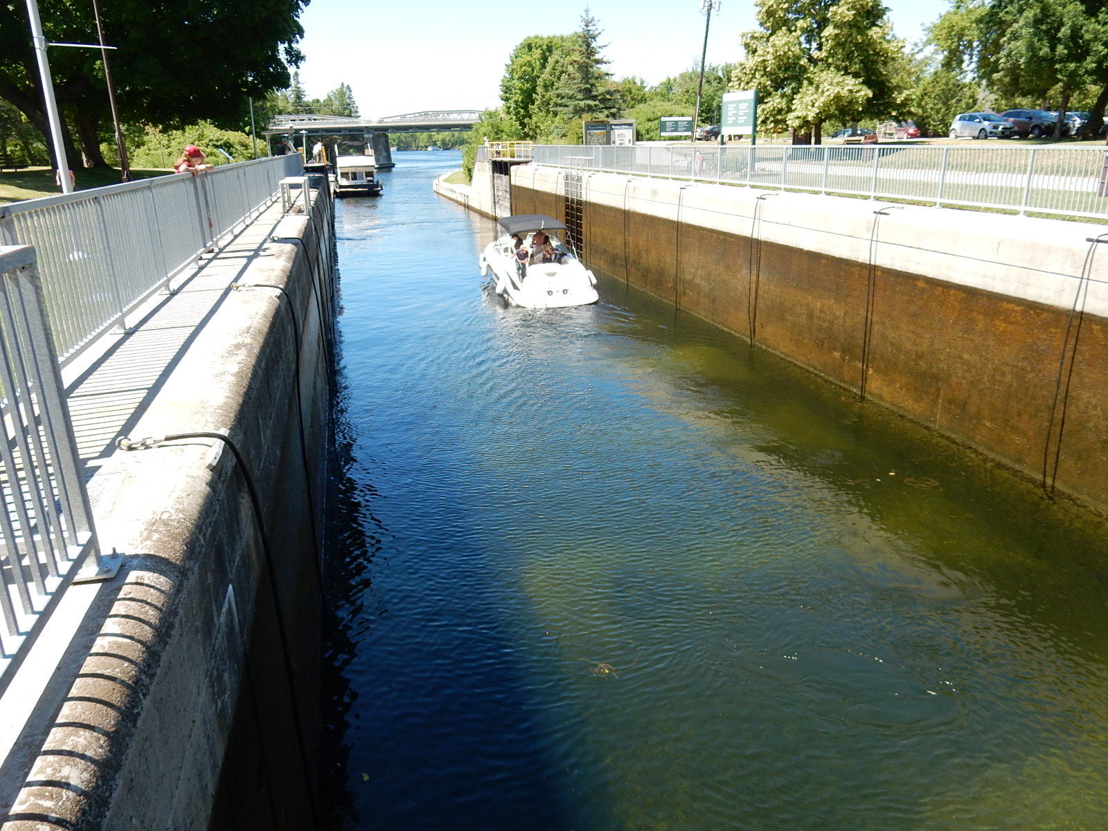 Lock 27 - Young's Point lock image