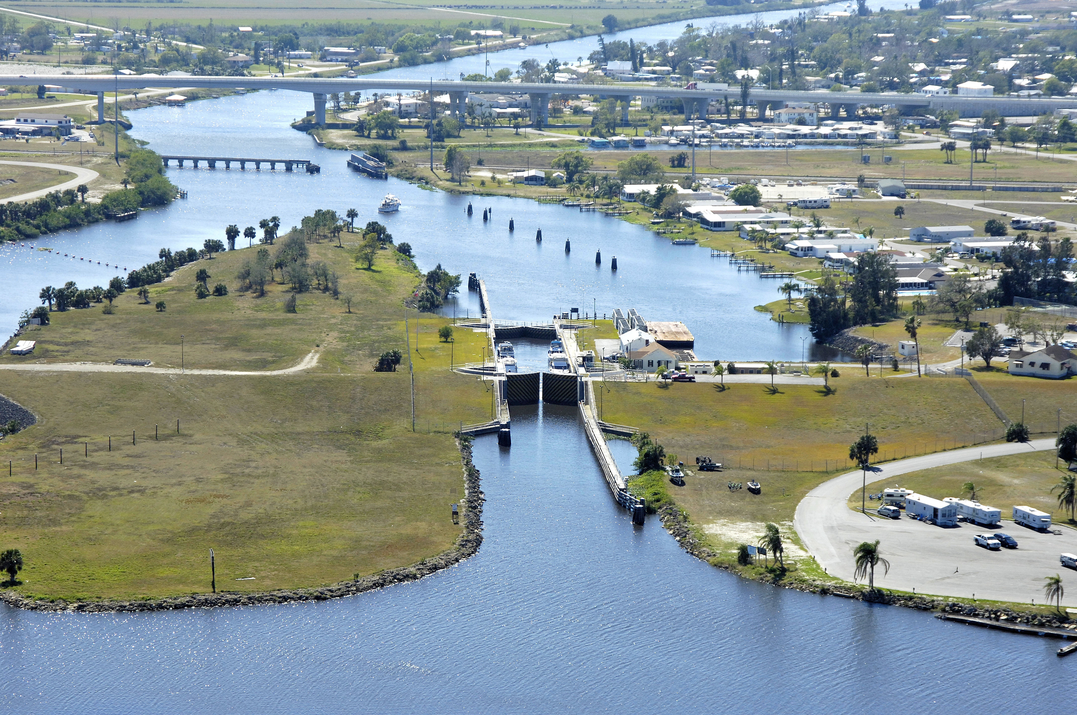 Moore Haven Lock lock image