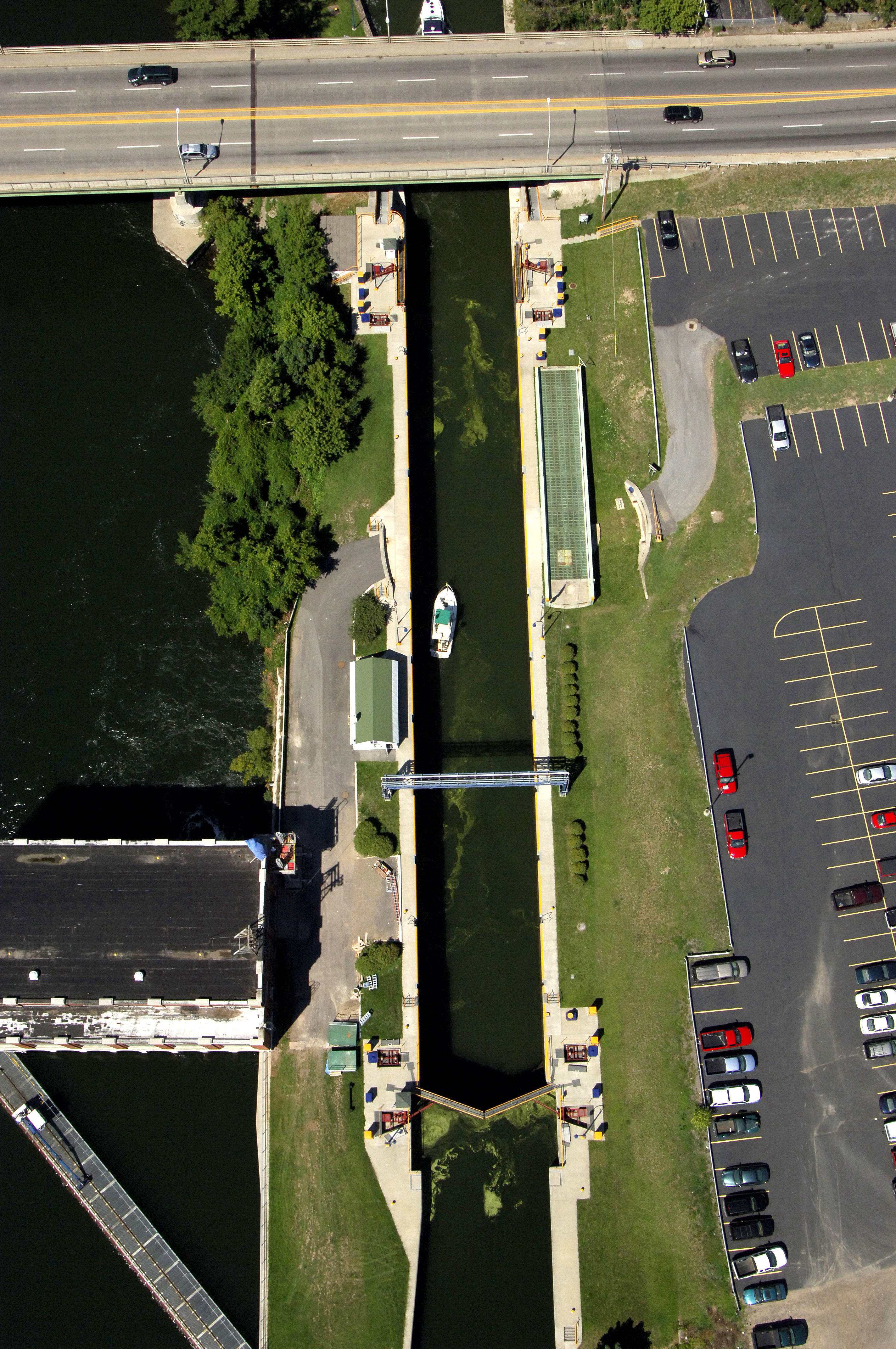 O2 Fulton lock image