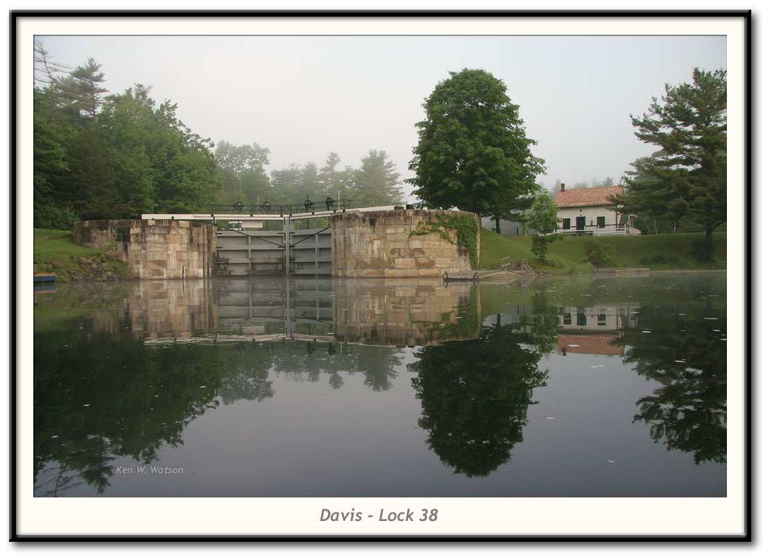Rideau Lock 38 - Davis lock image