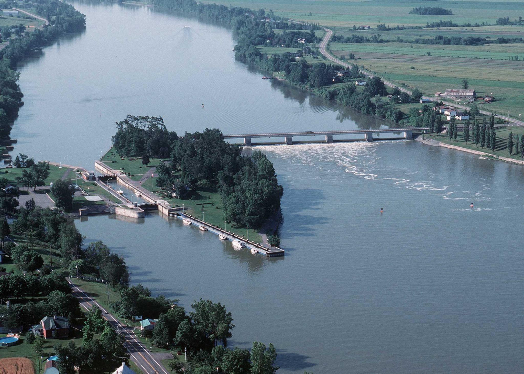 Saint-Ours Canal Lock lock image