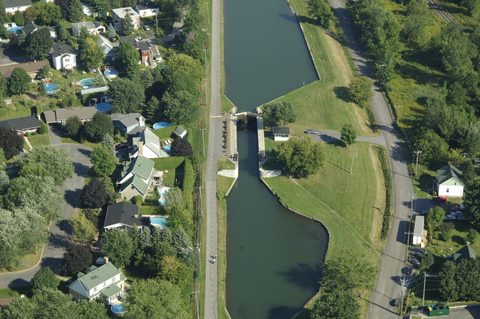 Chambly Canal Lock 6 - Carignan lock image