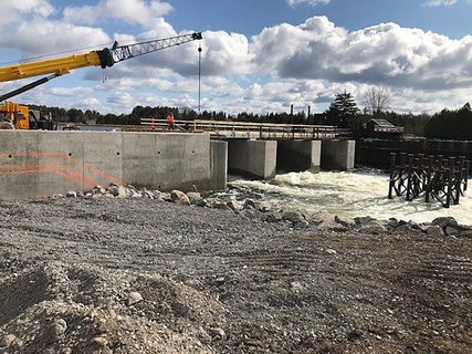 Lock 23 - Otonabee lock image