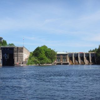 Lock 43 - Swift Rapids lock image