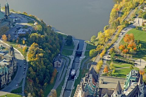 Rideau Lock 1 - Ottawa Locks image thumbnail
