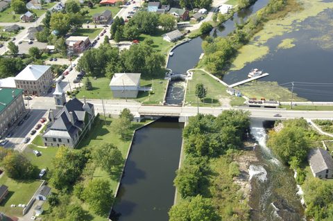 Rideau Lock 23 - Merrickville lock image