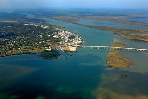 Apalachicola port image
